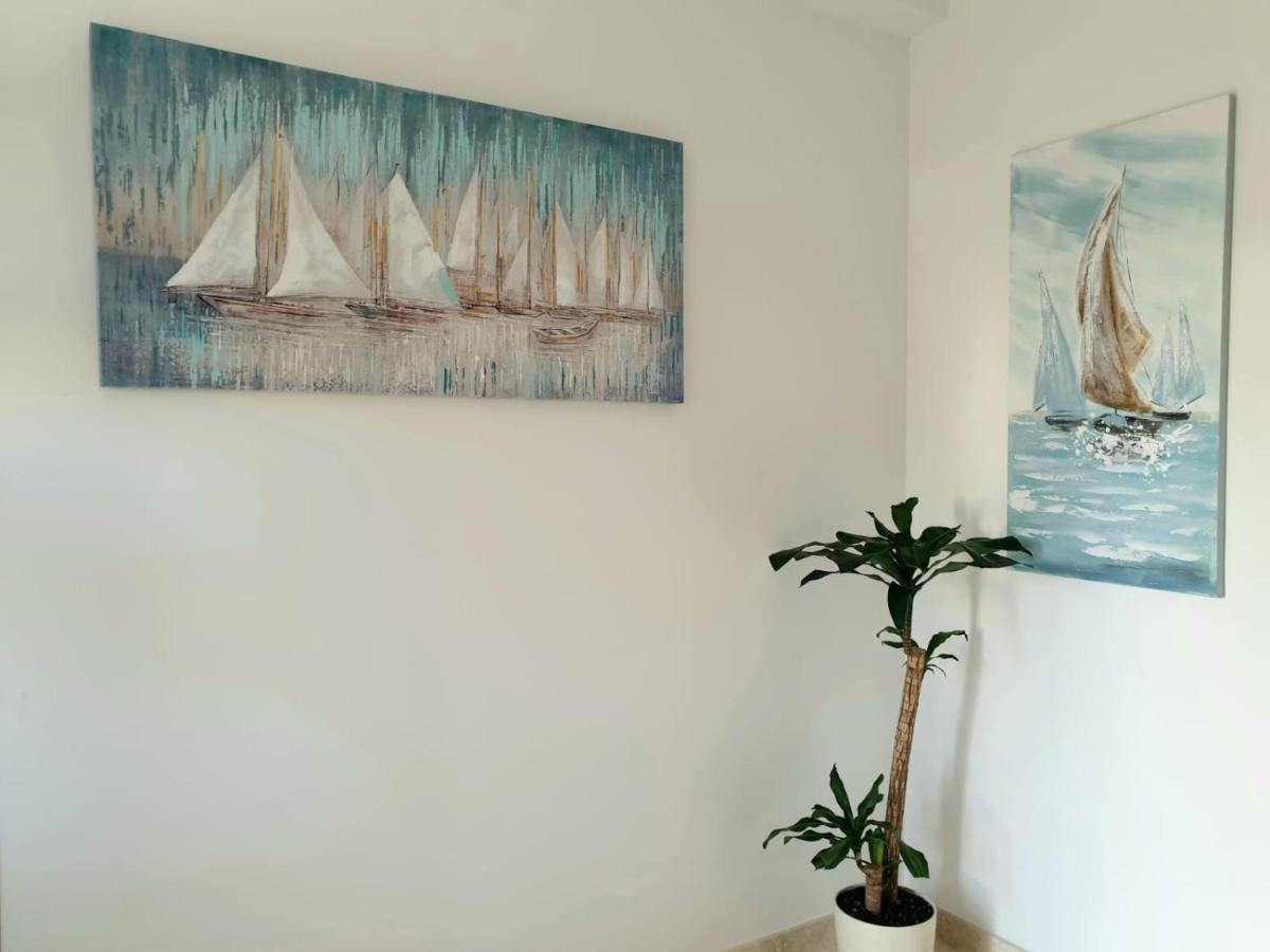 Apartment Sara Kaštela Екстериор снимка