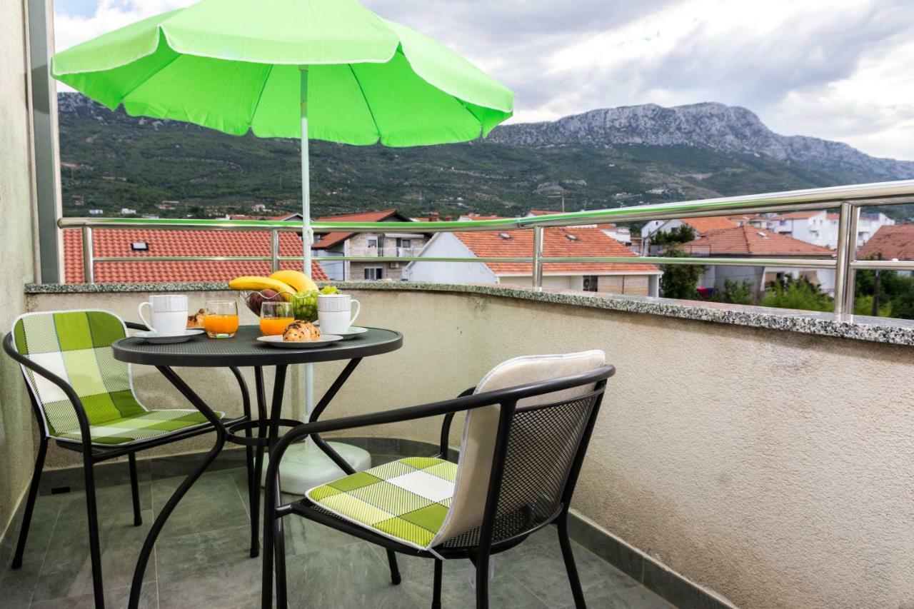 Apartment Sara Kaštela Екстериор снимка
